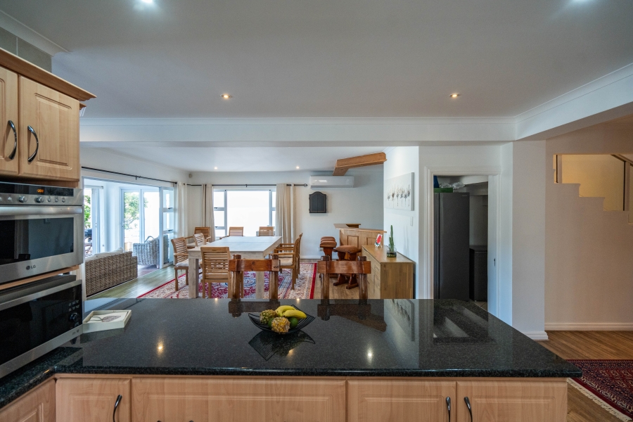 6 Bedroom Property for Sale in Royal Alfred Marina Eastern Cape